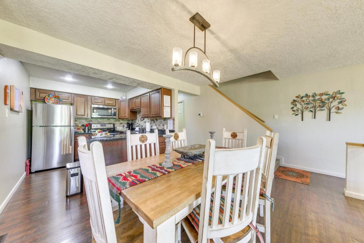 Ruidoso Golf Condo - Patio, Fire Pit And Mtn View! Exterior photo